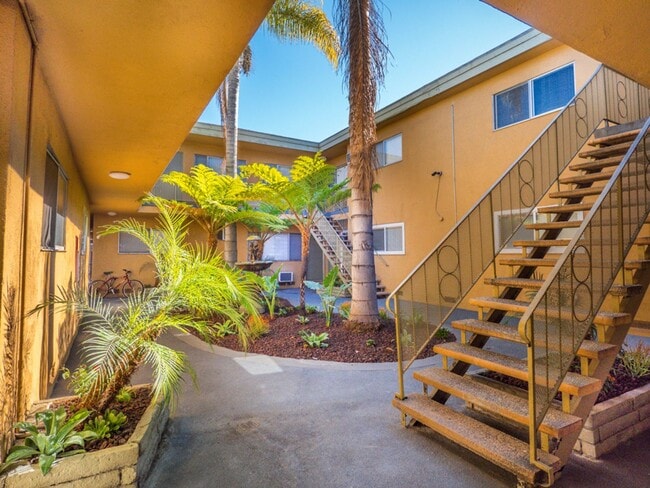 Interior Photo - 2010 S. Garth Ave.