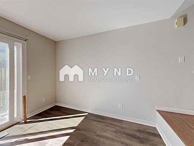 Building Photo - 2 br, 2.5 bath House - 8978 W Dartmouth Pl