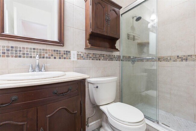 Building Photo - 6710 Mornay Cir