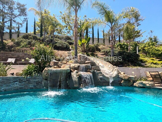 Building Photo - 9129 White Alder Ct