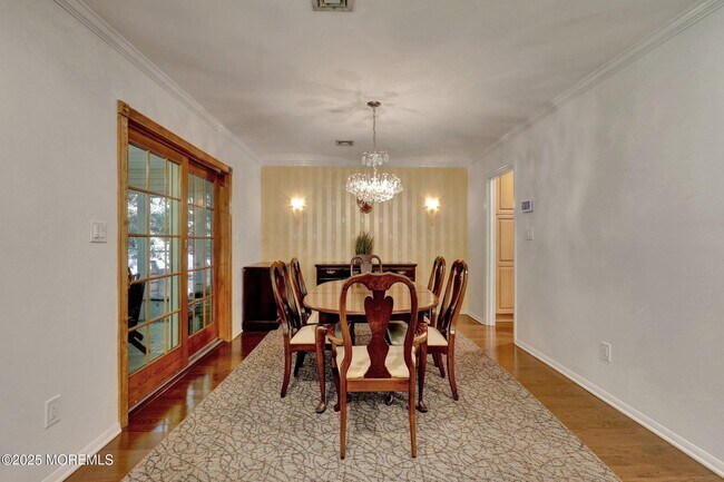 Building Photo - 3 Galewood Dr