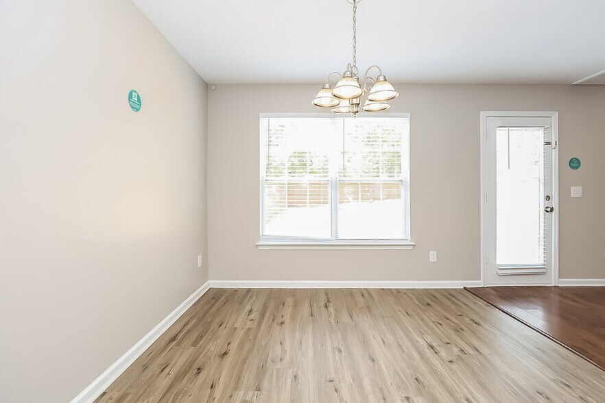 Building Photo - 669 Coneflower Trail