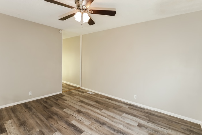 Building Photo - 18613 Shoshone Dr