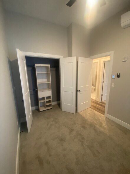 Building Photo - 191 Washington Ave