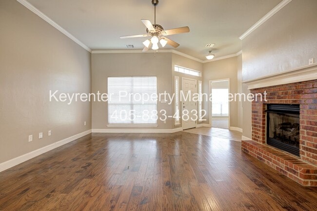 Building Photo - Spacious 4-Bedroom Home with Modern Upgrades & Prime Location