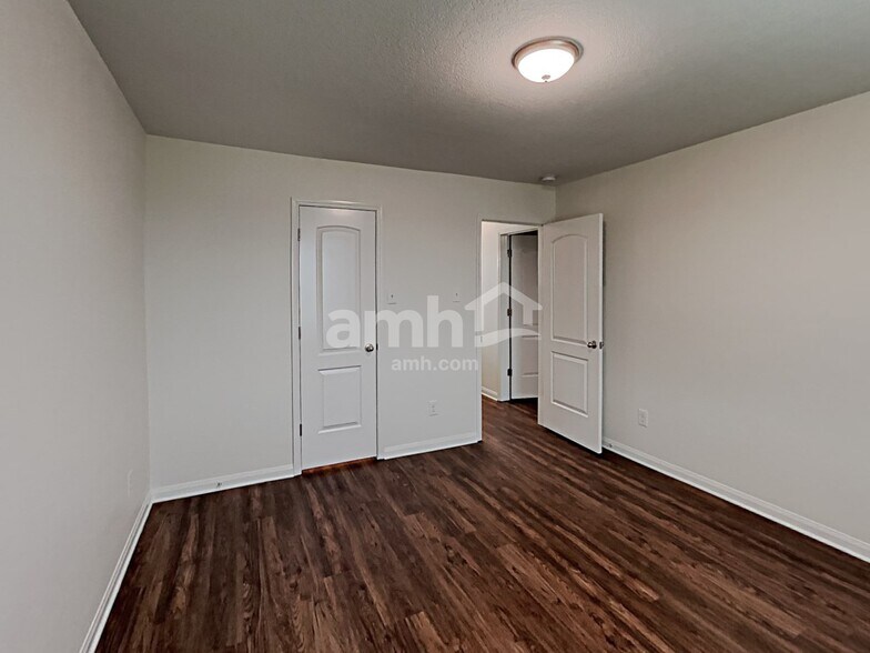 Building Photo - 22403 Mount Echo Dr