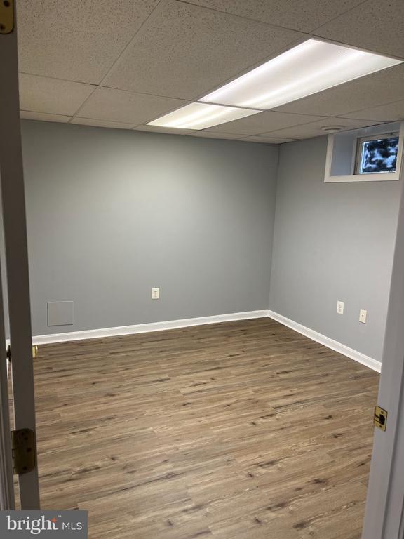 Building Photo - 1300 North Ave