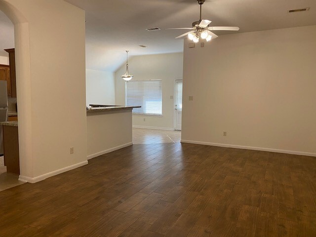 Building Photo - 12927 Rose Landing Dr