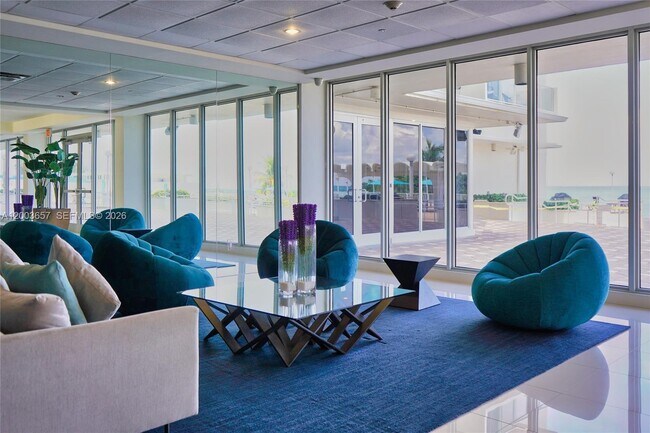 Building Photo - 5701 Collins Ave