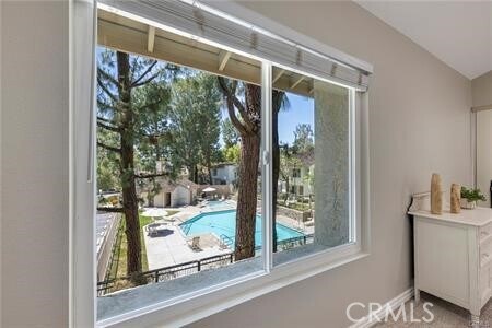 Building Photo - 801 Vista Ct