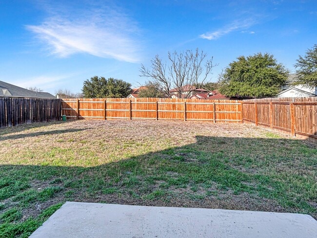 Building Photo - Spacious 4-Bedroom Converse Home with Loft, Flex Room, and Included Appliances