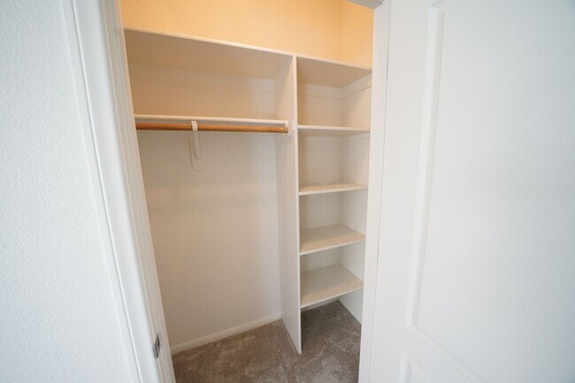 Building Photo - SHOWINGS AVAILABLE NOW