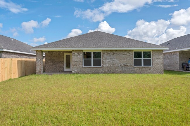 Building Photo - Home in Redstone Commons