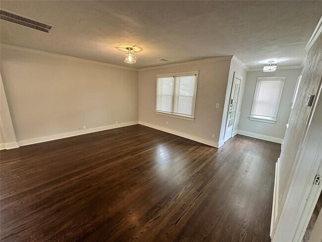 Building Photo - 2132 NW 29th St