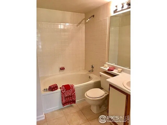 Building Photo - 7447 Spy Glass Ct