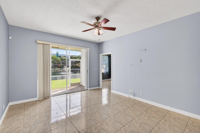 Building Photo - 3162 Via Poinciana