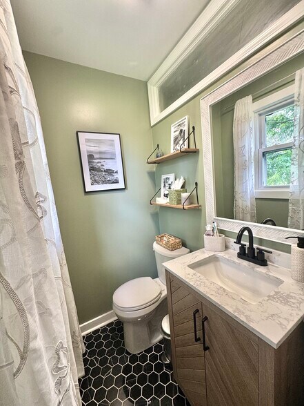 Building Photo - 332 Pageland Rd