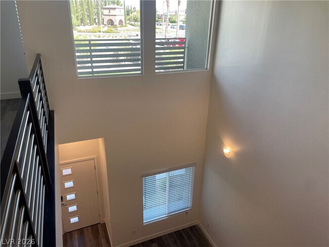 Building Photo - 11484 Roaring Peak Dr
