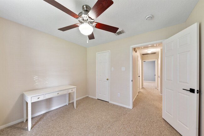 Building Photo - 3014 Cherry Mill Ct