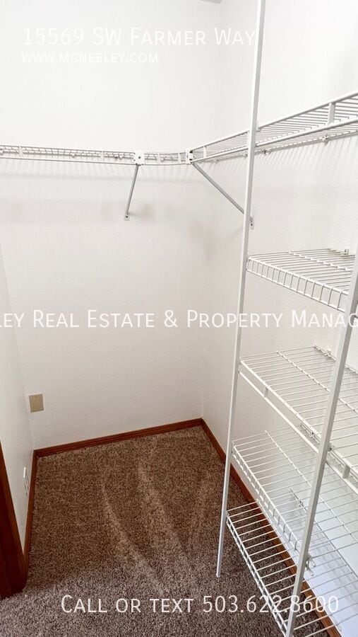 Building Photo - 15569 SW Farmer Way