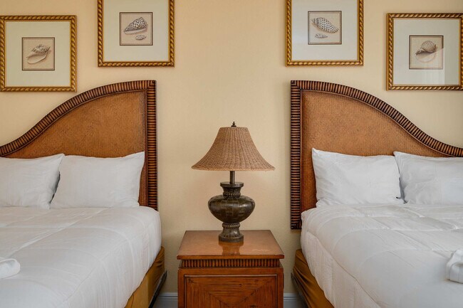 Building Photo - 7628 Heritage Crossing Way