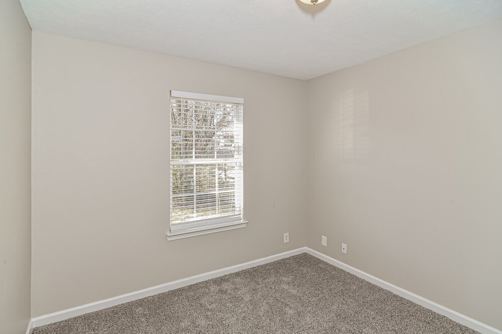 Building Photo - 247 Bill Stewart Blvd