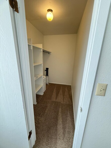 Building Photo - 4517 S 1175 W