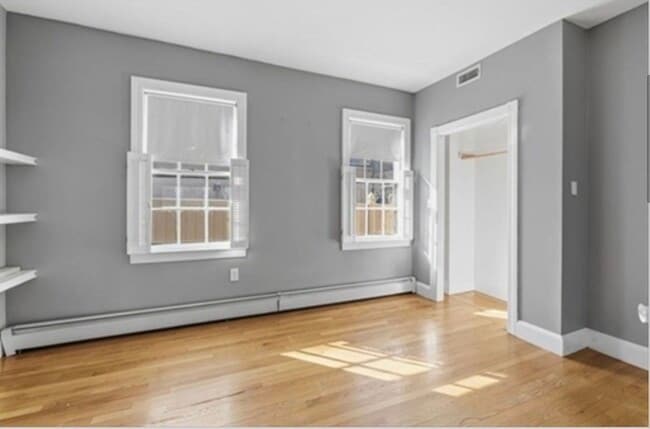 Building Photo - 260 Brookline St