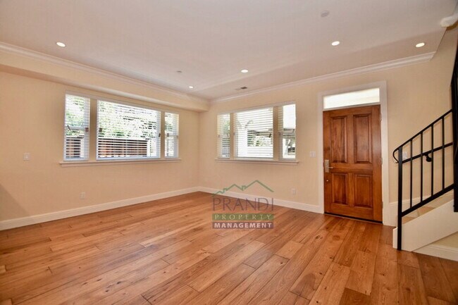 Building Photo - 1148 Mission Ave