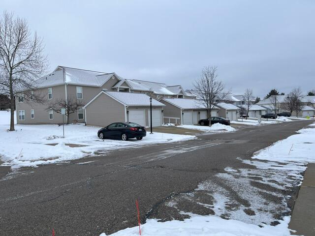 Building Photo - 1755 Weatherstone Dr