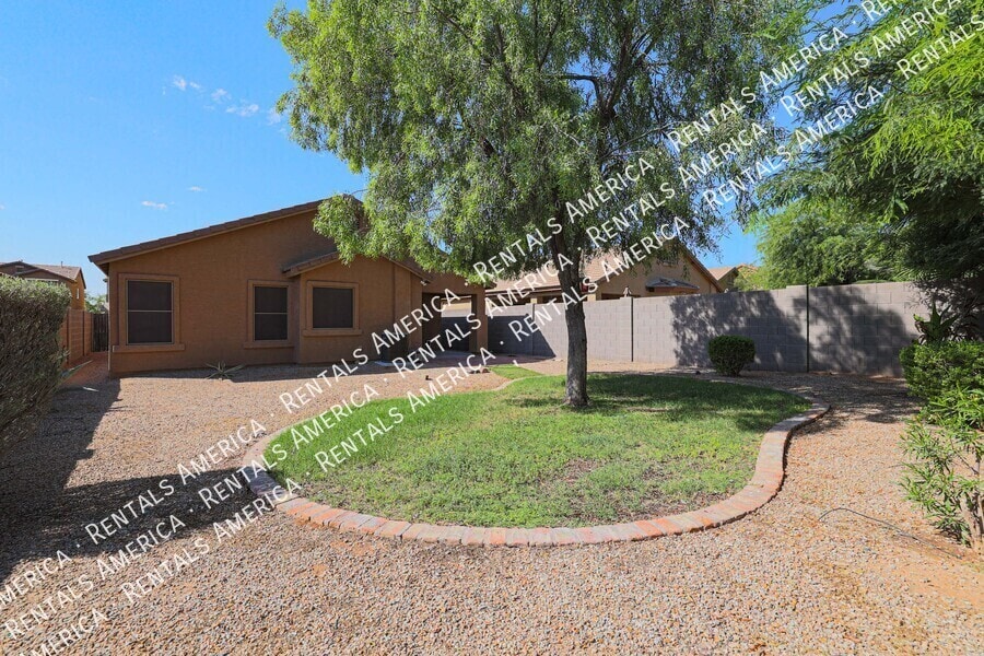 Building Photo - 36322 W Alhambra St