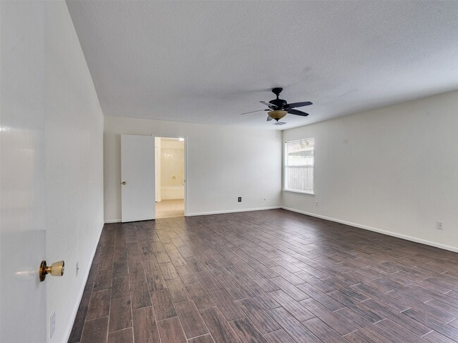 Building Photo - 10814 Bradford Way Dr