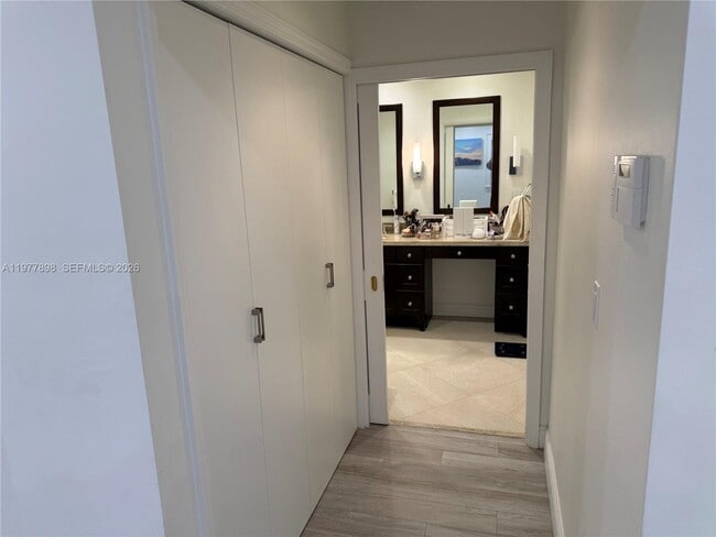 Building Photo - 6399 SW 100th St