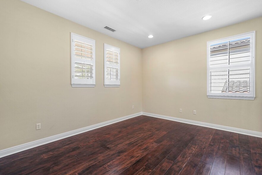 Building Photo - 3904 Eagle Flight Dr