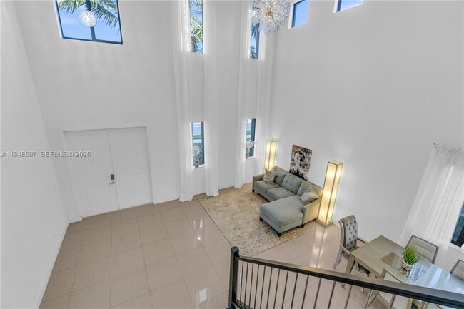 Building Photo - 10890 Shore St