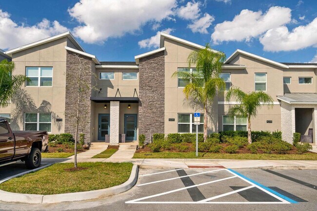 Building Photo - 4291 Paragraph Dr