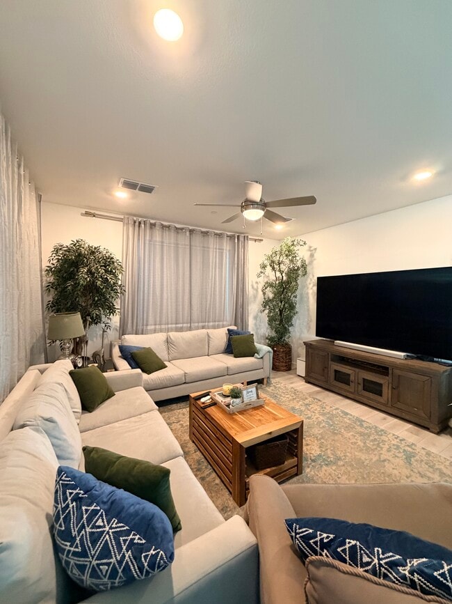 Building Photo - 21 Seaward Ct