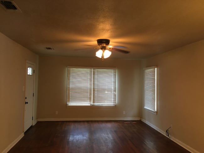 Building Photo - 1503 N Cleveland Ave