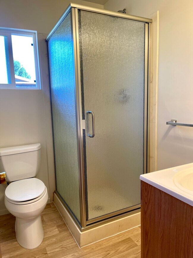 Building Photo - Charming two bedroom home in Mirabel Heights!
