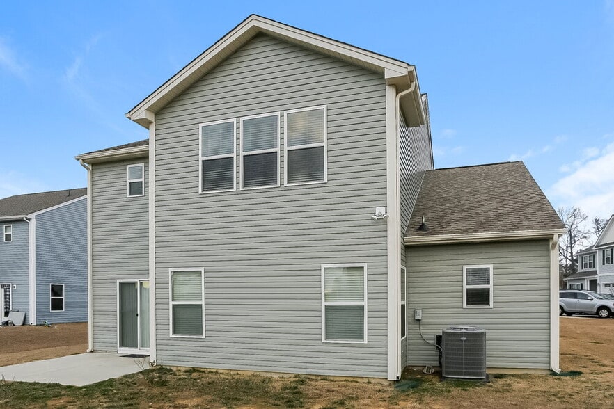 Building Photo - 1007 Brooksland Pl