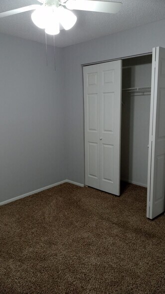 Spare bedroom - 4004 Nestle Oaks Pl