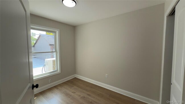 Building Photo - 120 Linden Ave