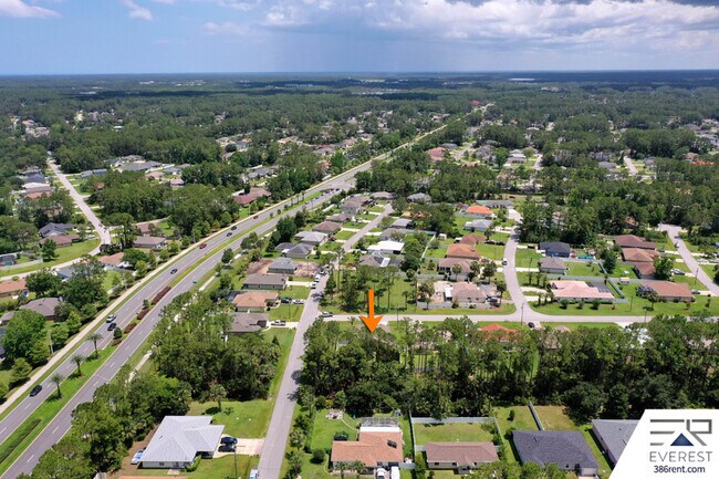 Building Photo - 25 Rainbrook Dr