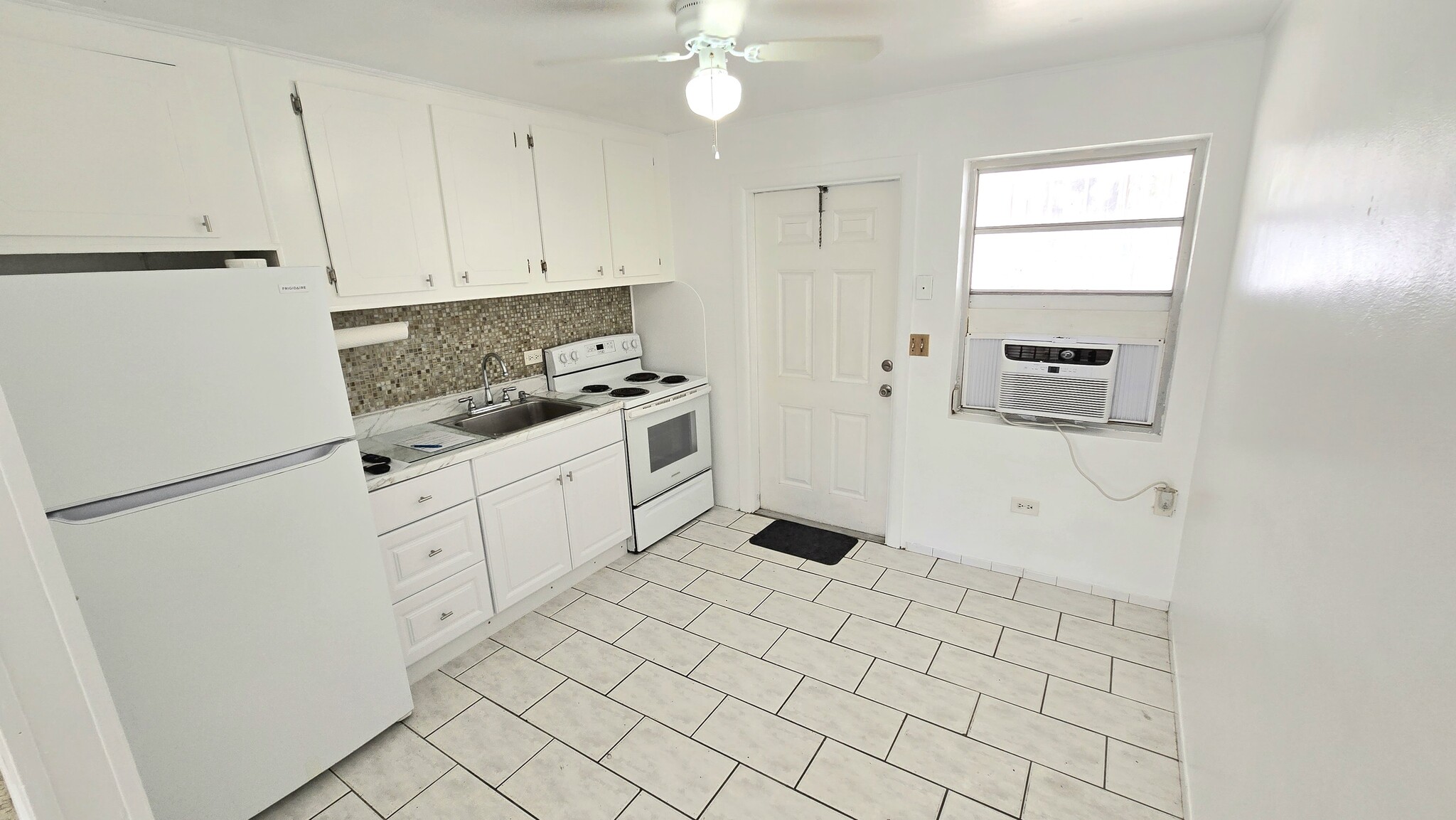 Building Photo - 701 124th Street Gulf