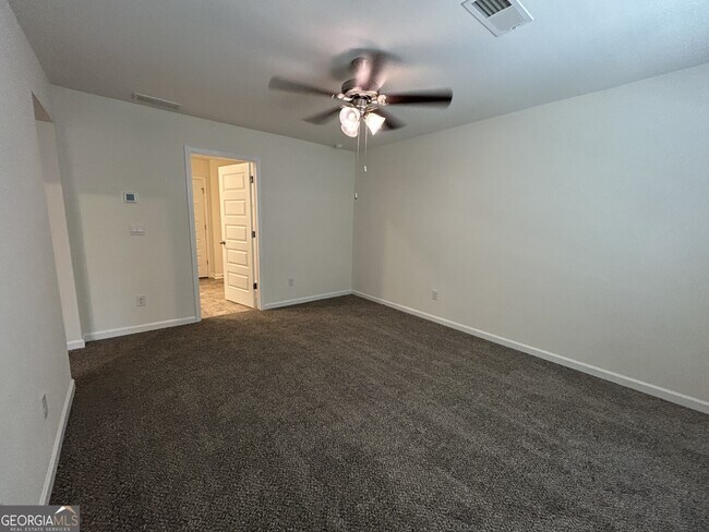 Building Photo - 1413 Barzona Wy