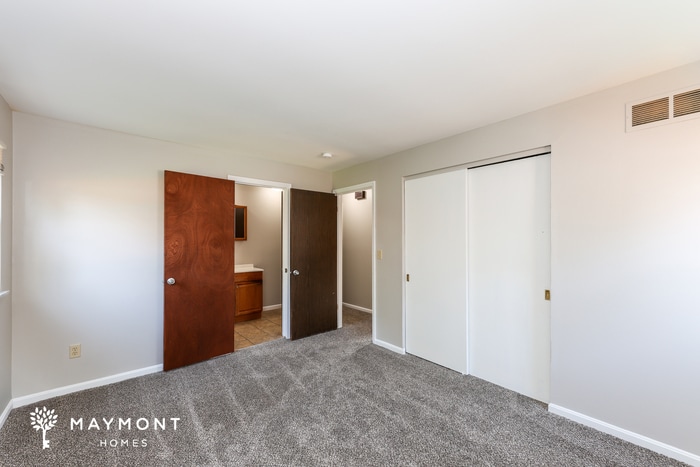 Building Photo - 1701 Collinspark Ct