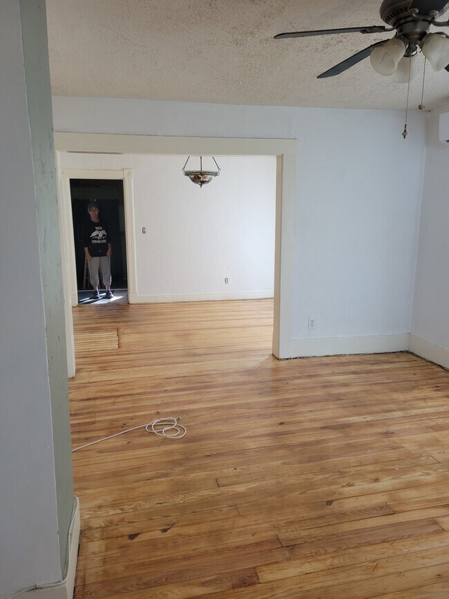 Living room and dining room - 1736 W Beverley St