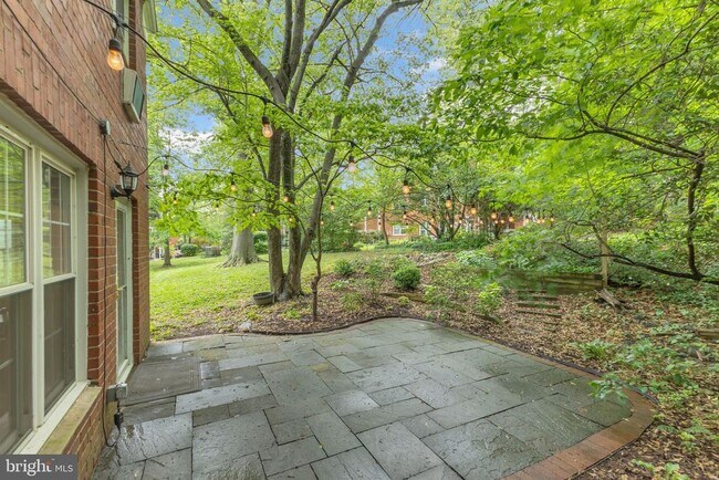 Building Photo - 1618 Fitzgerald Ln