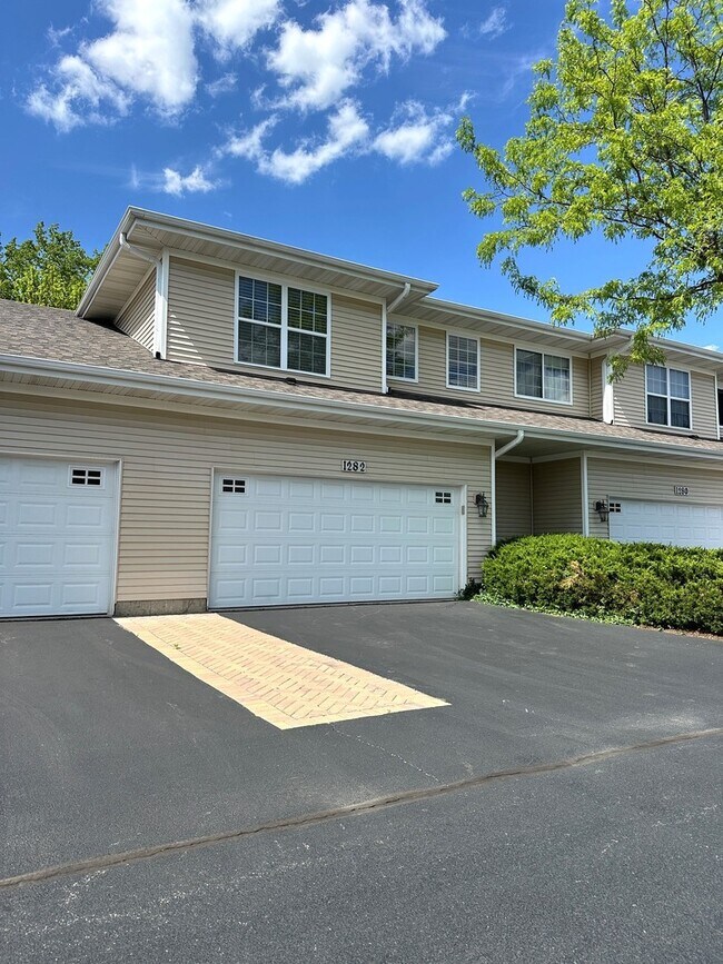 Building Photo - 1282 Walnut Glen Dr