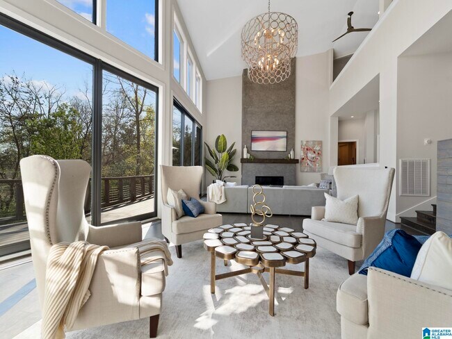 Building Photo - 412 Vesclub Pl